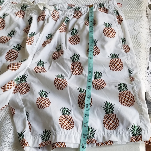 NWT Pineapple Drawstring Slim Shorts  Free Planet 100%cotton  Size 36 - Picture 3 of 6